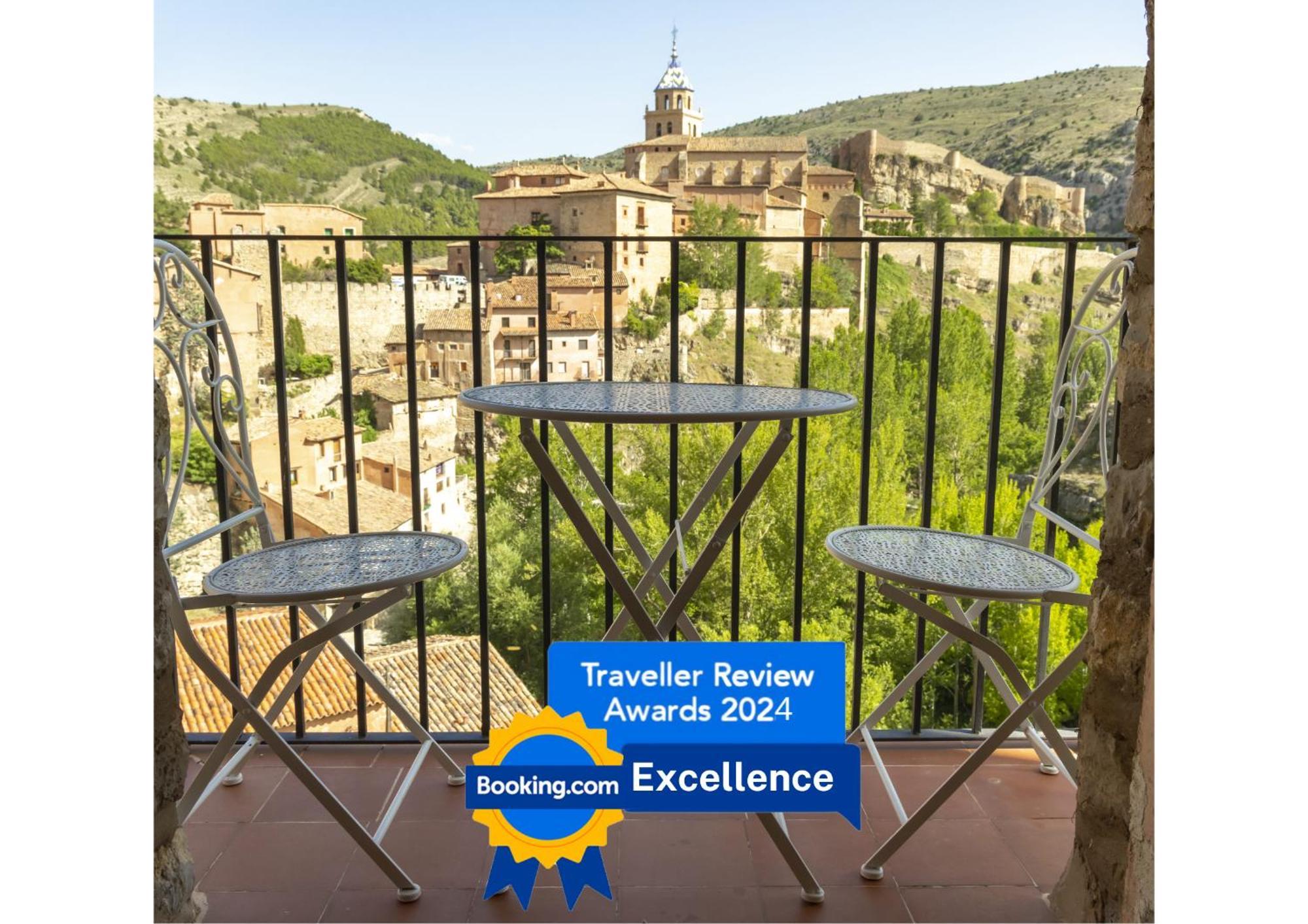 Mirador De Palacios- Centrico Con Vistas Y Parking Cerca Albarracín Exterior foto