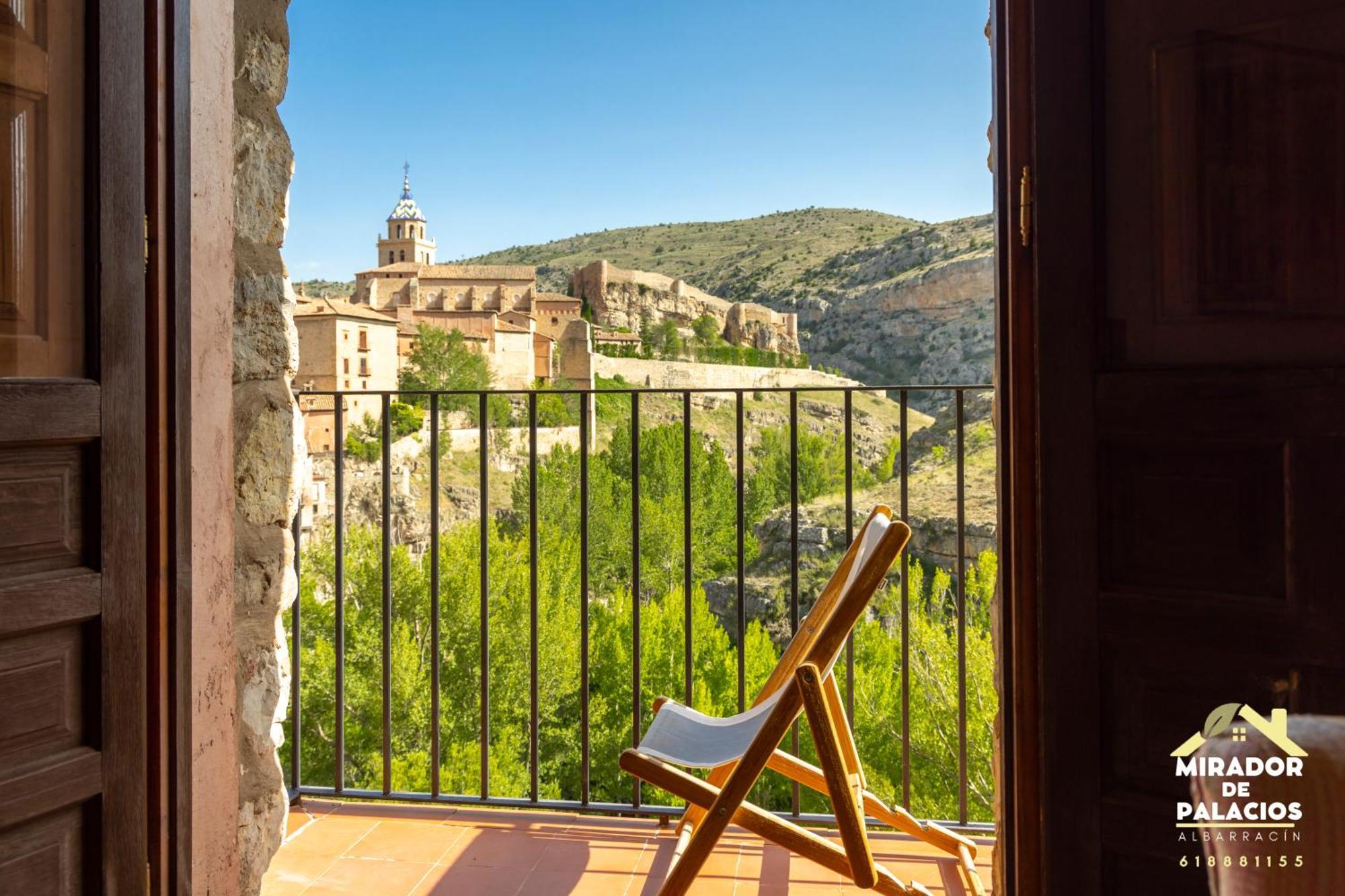 Mirador De Palacios- Centrico Con Vistas Y Parking Cerca Albarracín Exterior foto