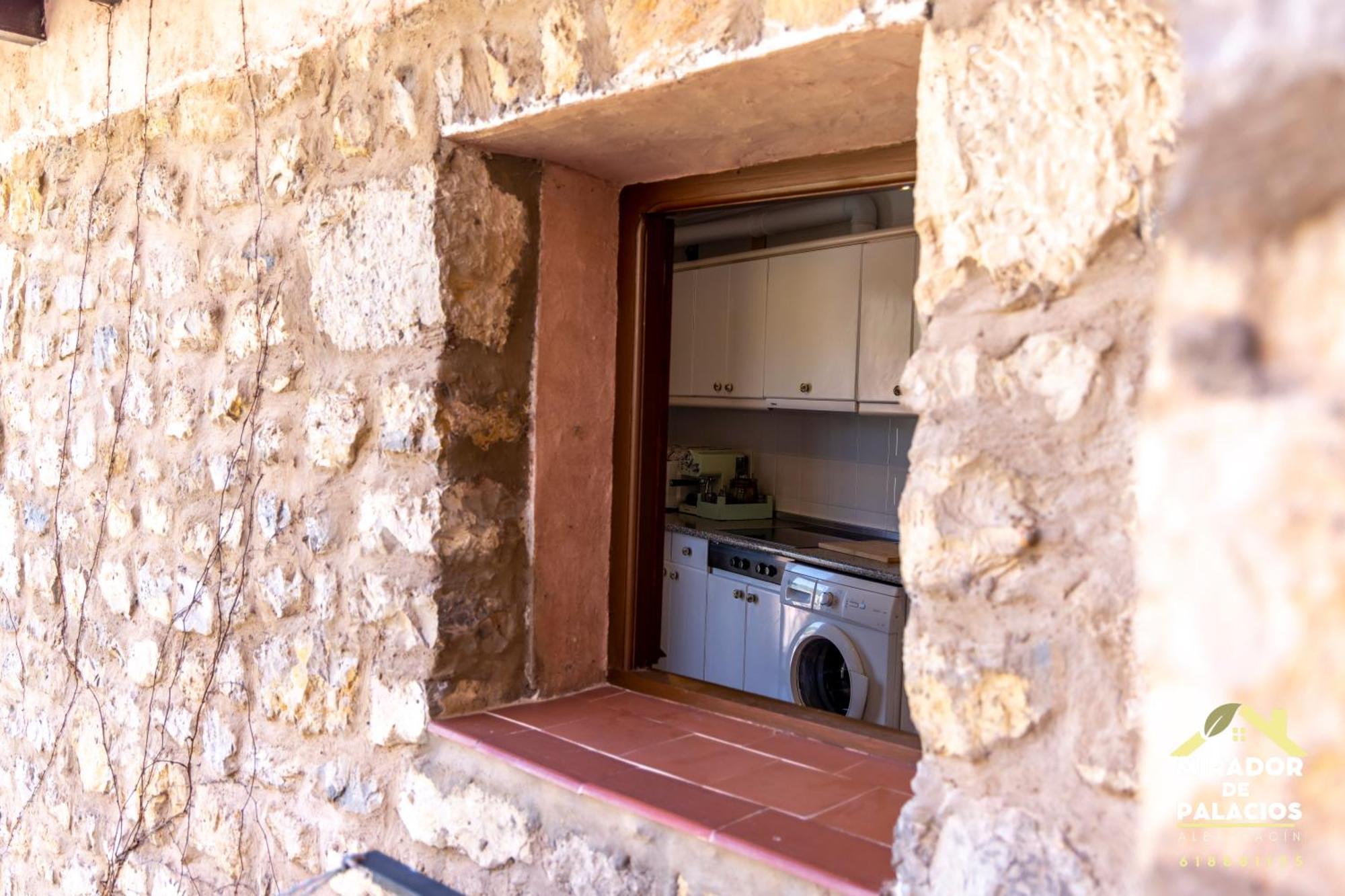 Mirador De Palacios- Centrico Con Vistas Y Parking Cerca Albarracín Exterior foto