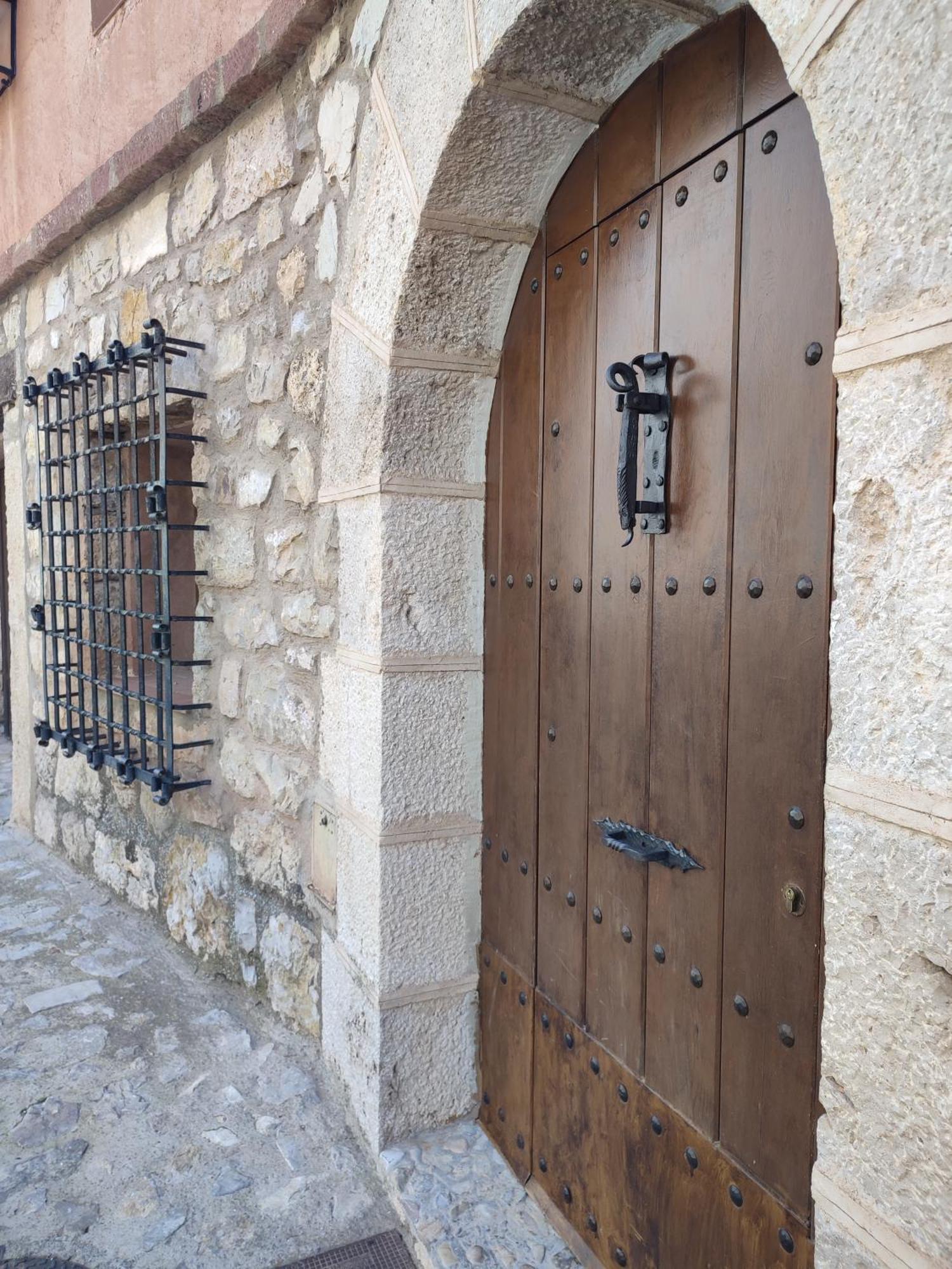 Mirador De Palacios- Centrico Con Vistas Y Parking Cerca Albarracín Exterior foto
